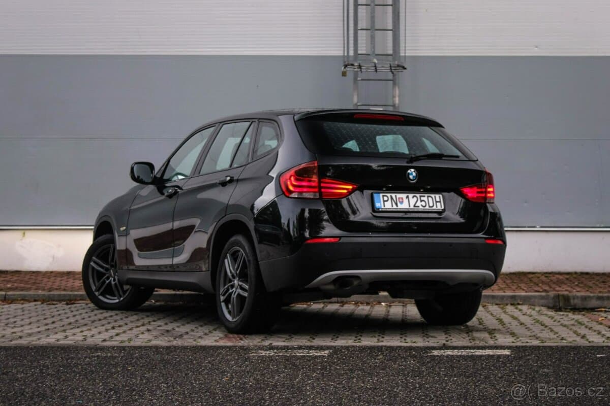 2010 BMW X1 - 5