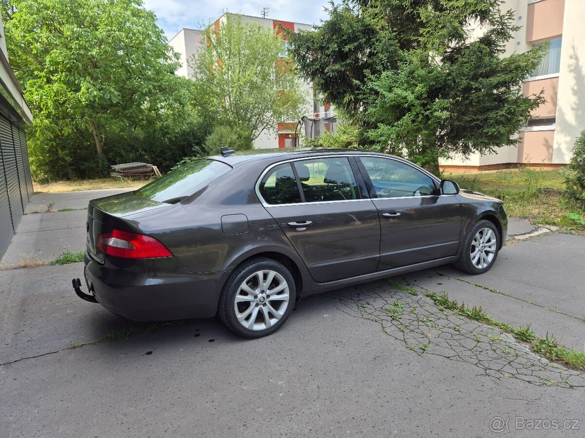 2009 Škoda SUPERB - 5