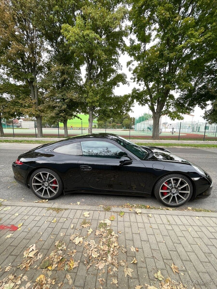 2014 Porsche 911 - 5