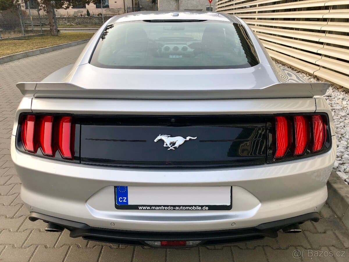 2019 Ford MUSTANG - 5