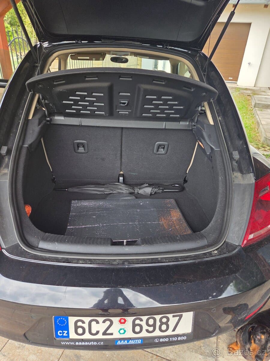 2013 Volkswagen BEETLE - 5