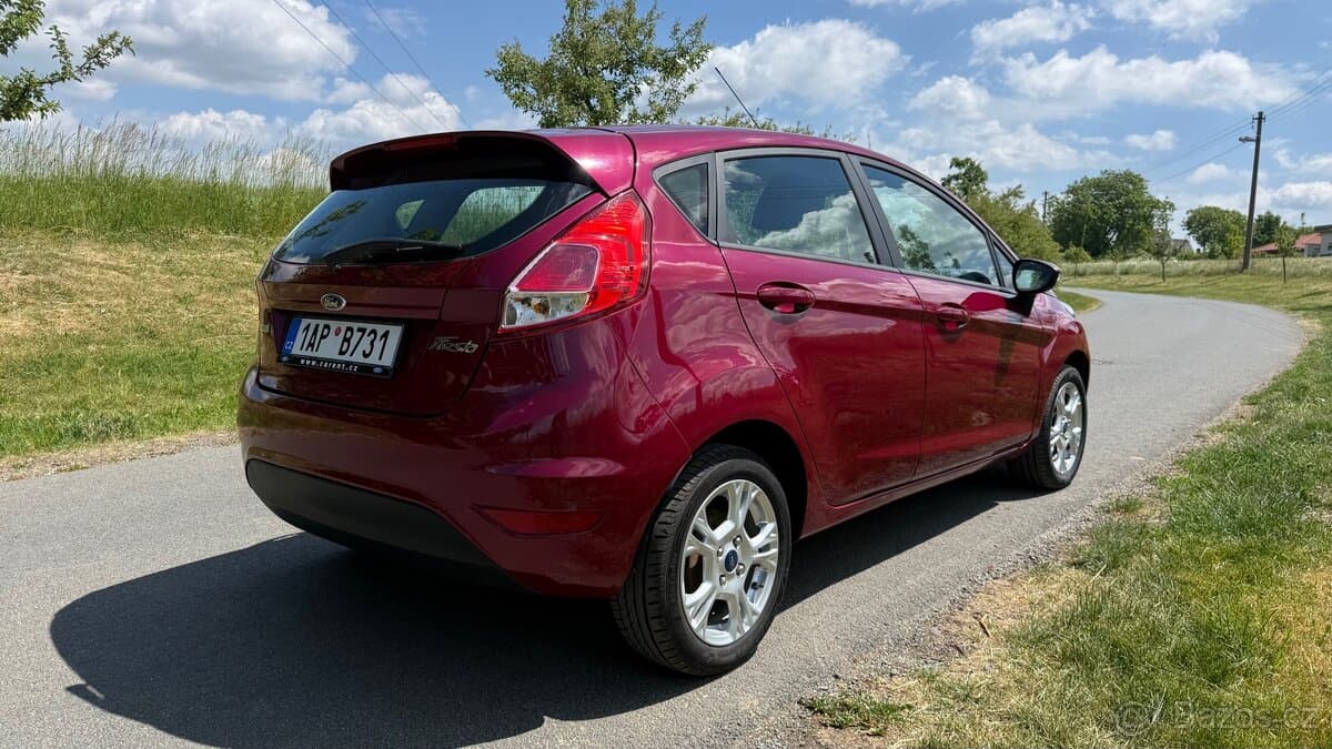 2015 Ford FIESTA - 5