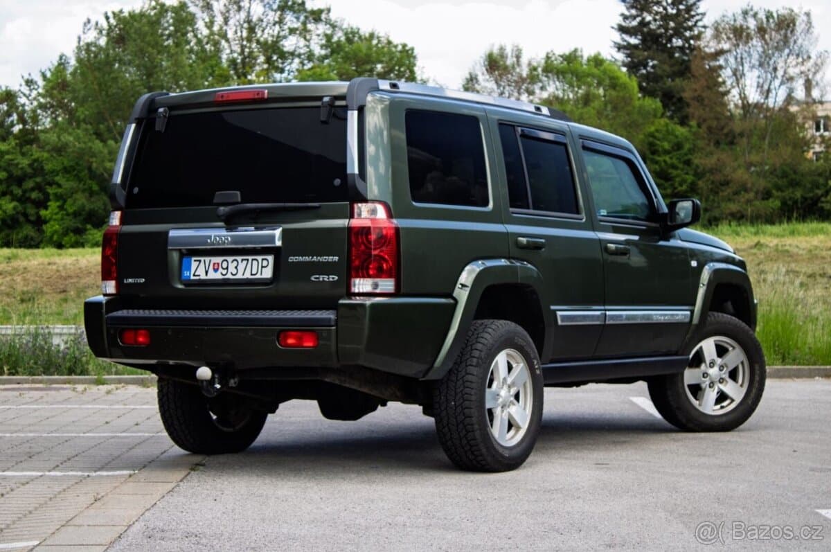 2009 Jeep COMMANDER - 5