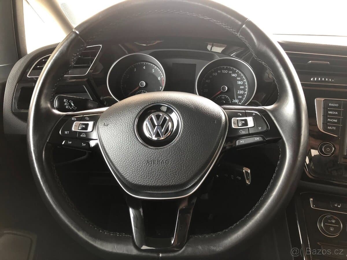 2016 Volkswagen TOURAN - 5