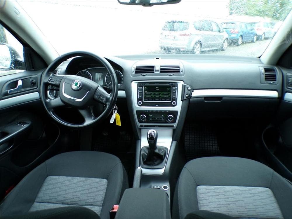 2009 Škoda OCTAVIA - 5