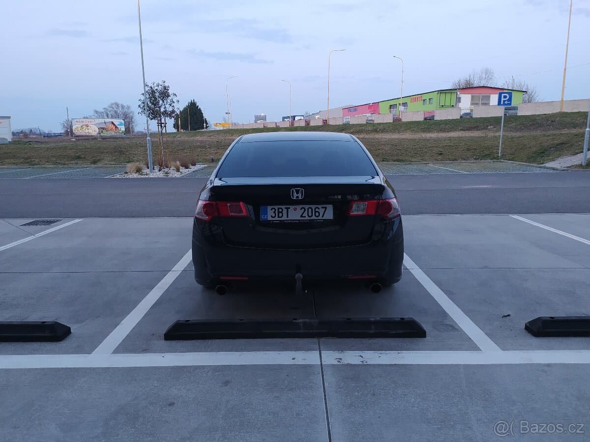 2010 Honda ACCORD - 5