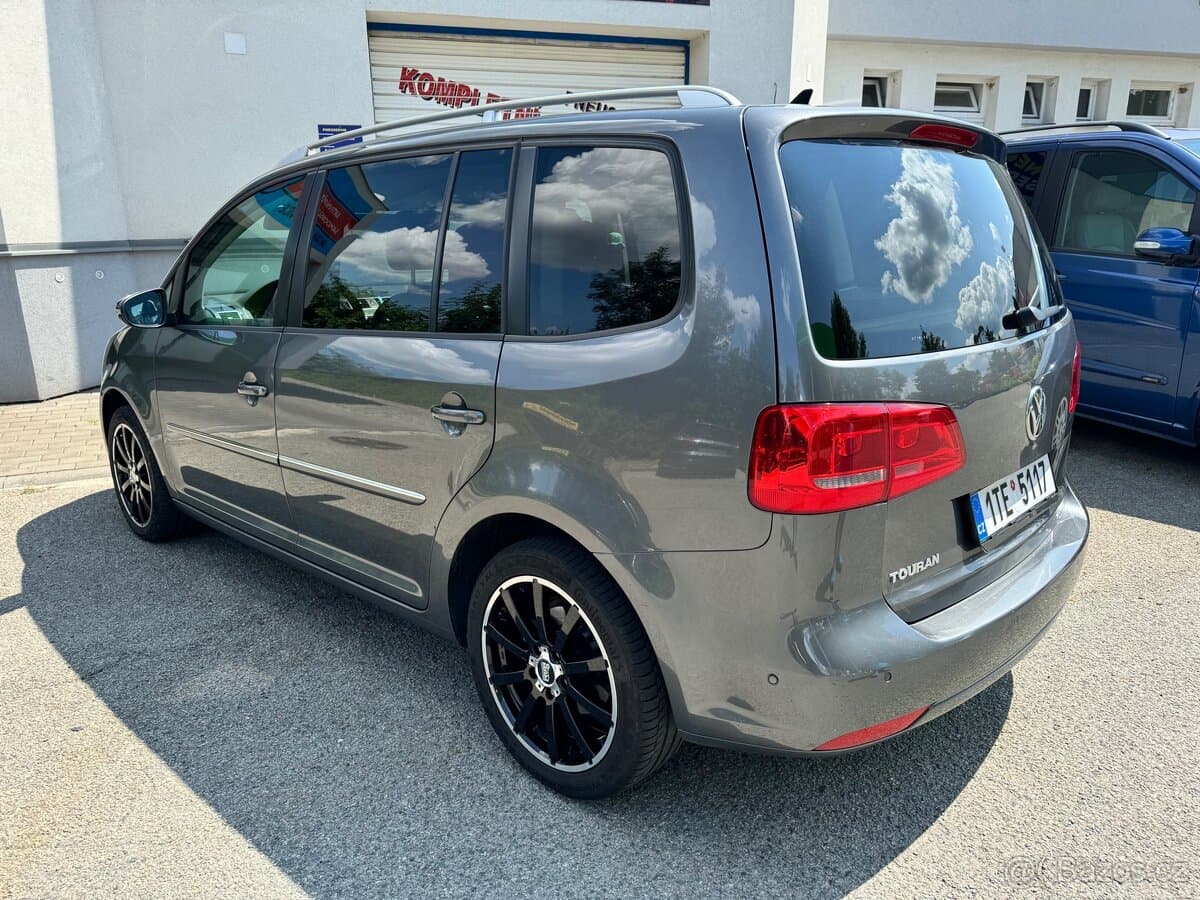 2010 Volkswagen TOURAN - 5
