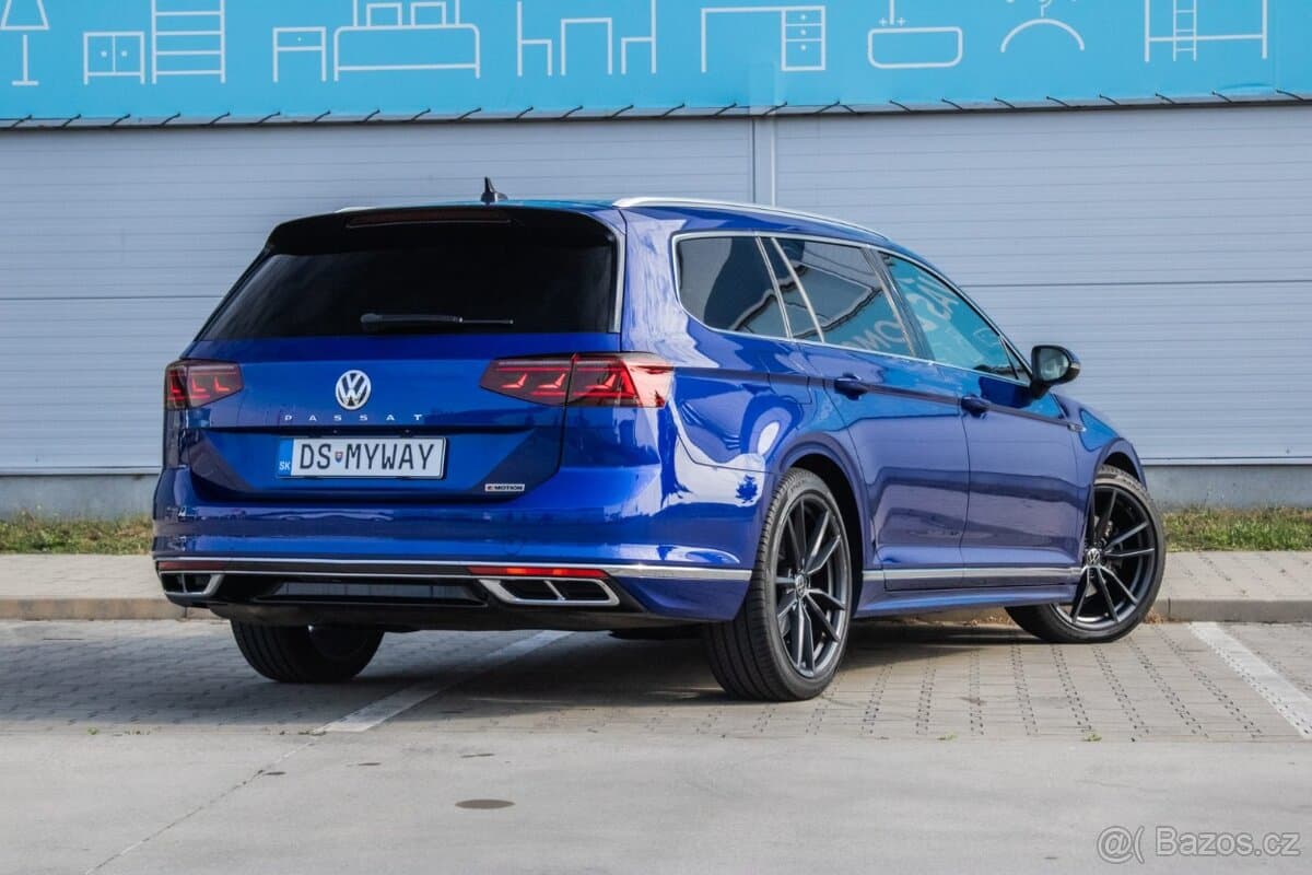 2019 Volkswagen PASSAT - 5