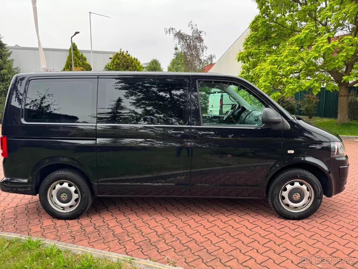 2014 Volkswagen MULTIVAN - 5