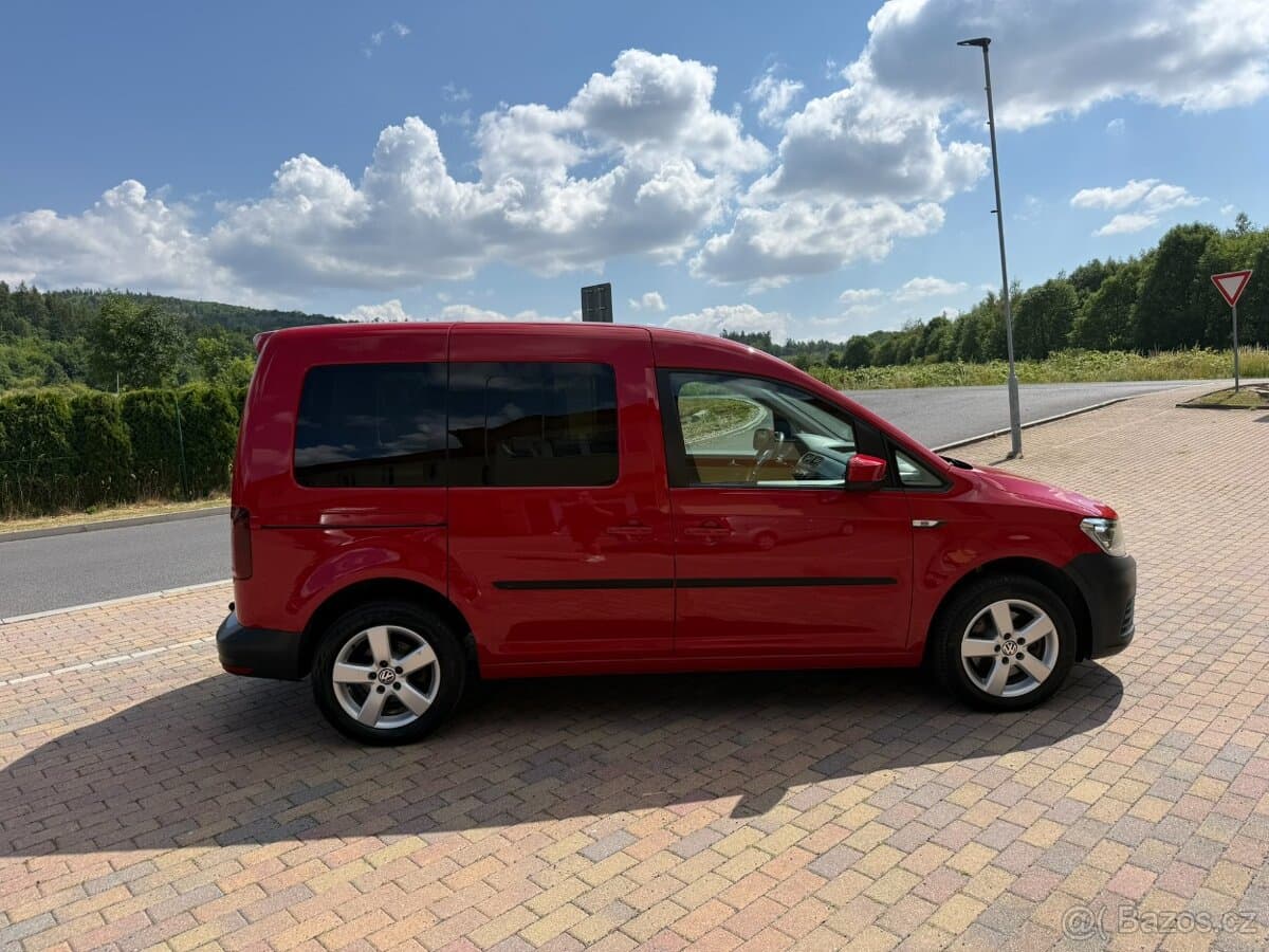2018 Volkswagen CADDY - 5