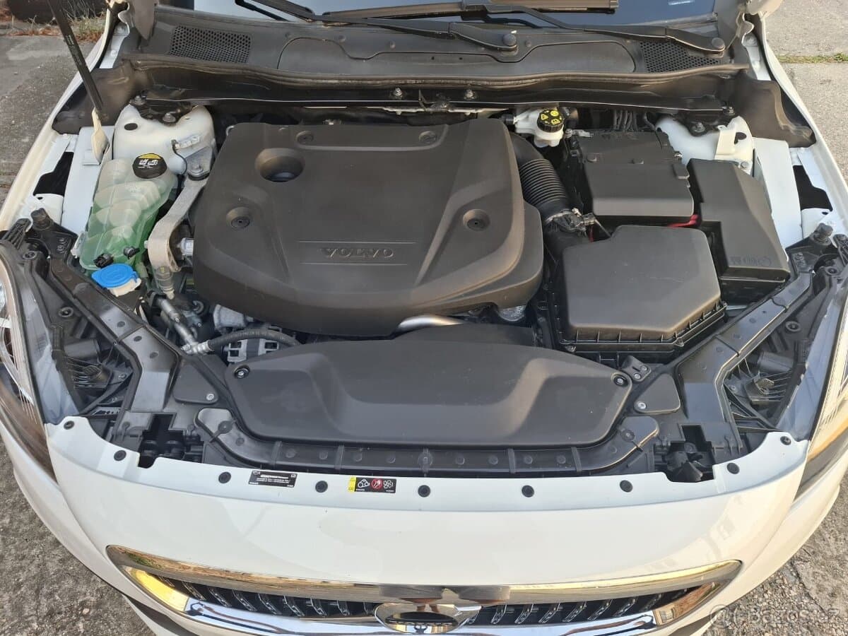 2018 Volvo V40 - 5