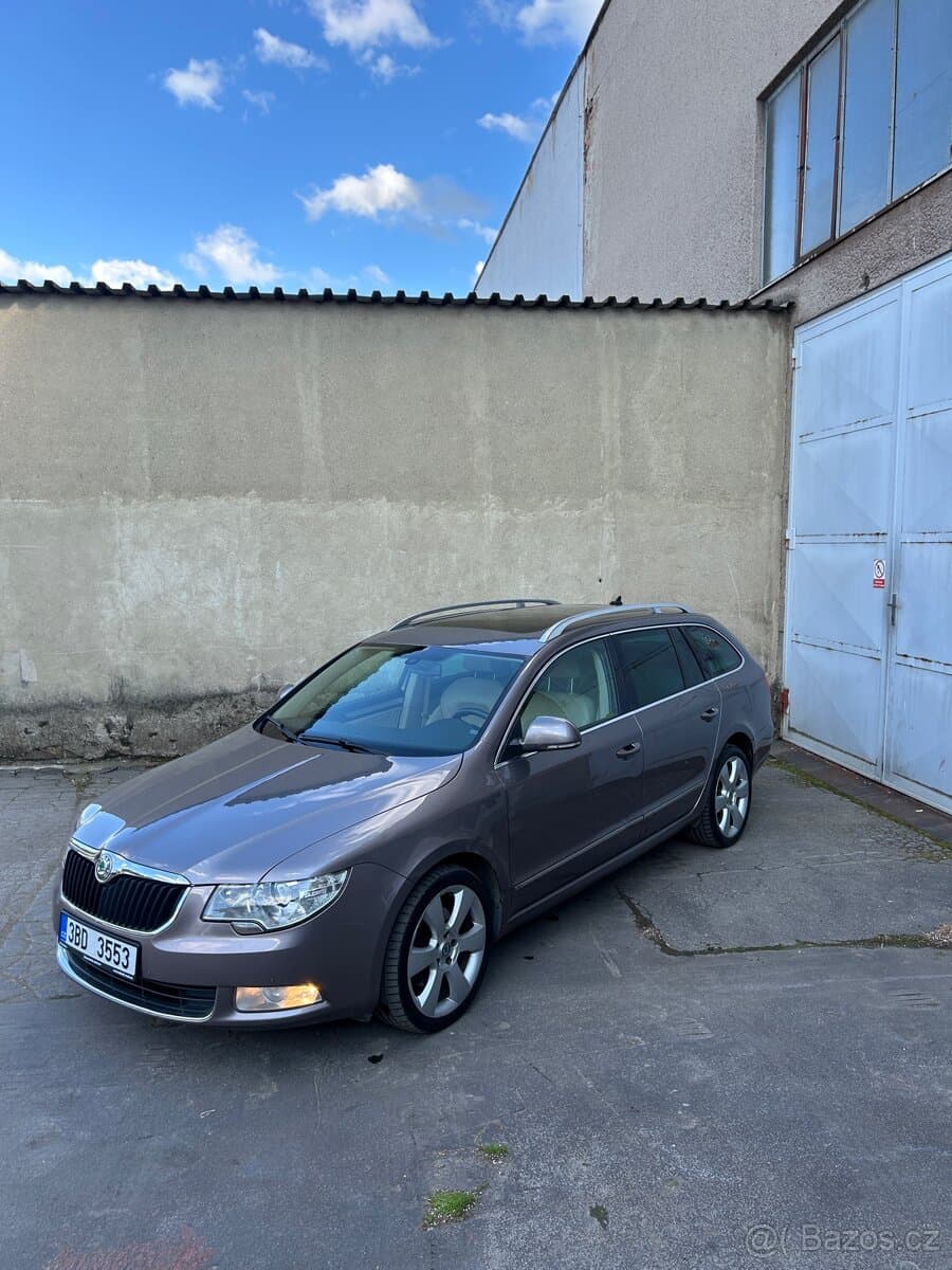 2012 Škoda SUPERB - 5