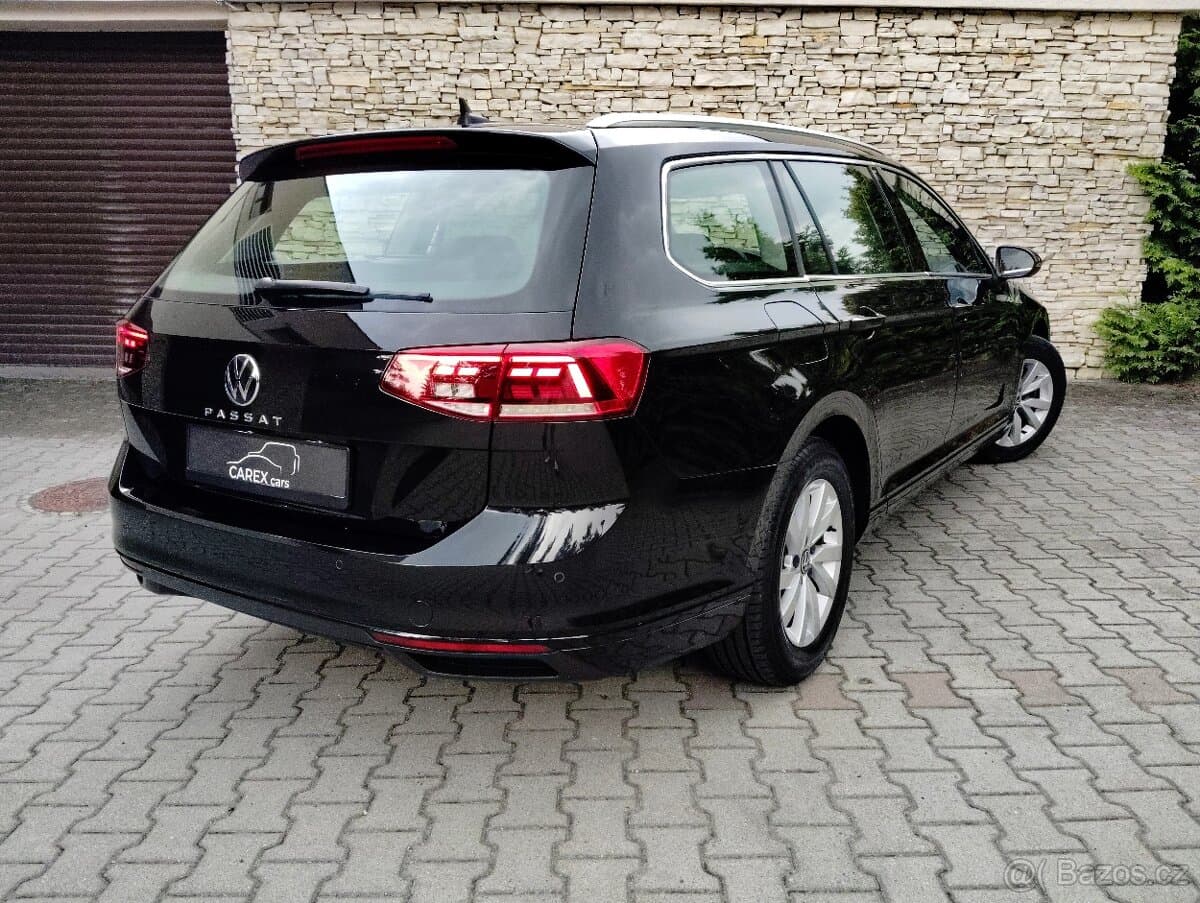 2021 Volkswagen PASSAT - 5