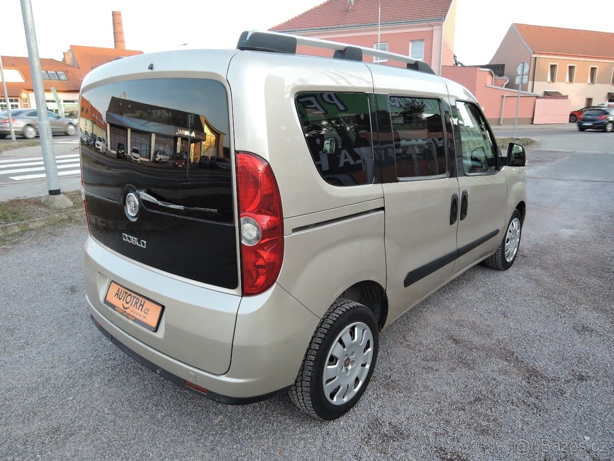 2010 Fiat DOBLO - 5