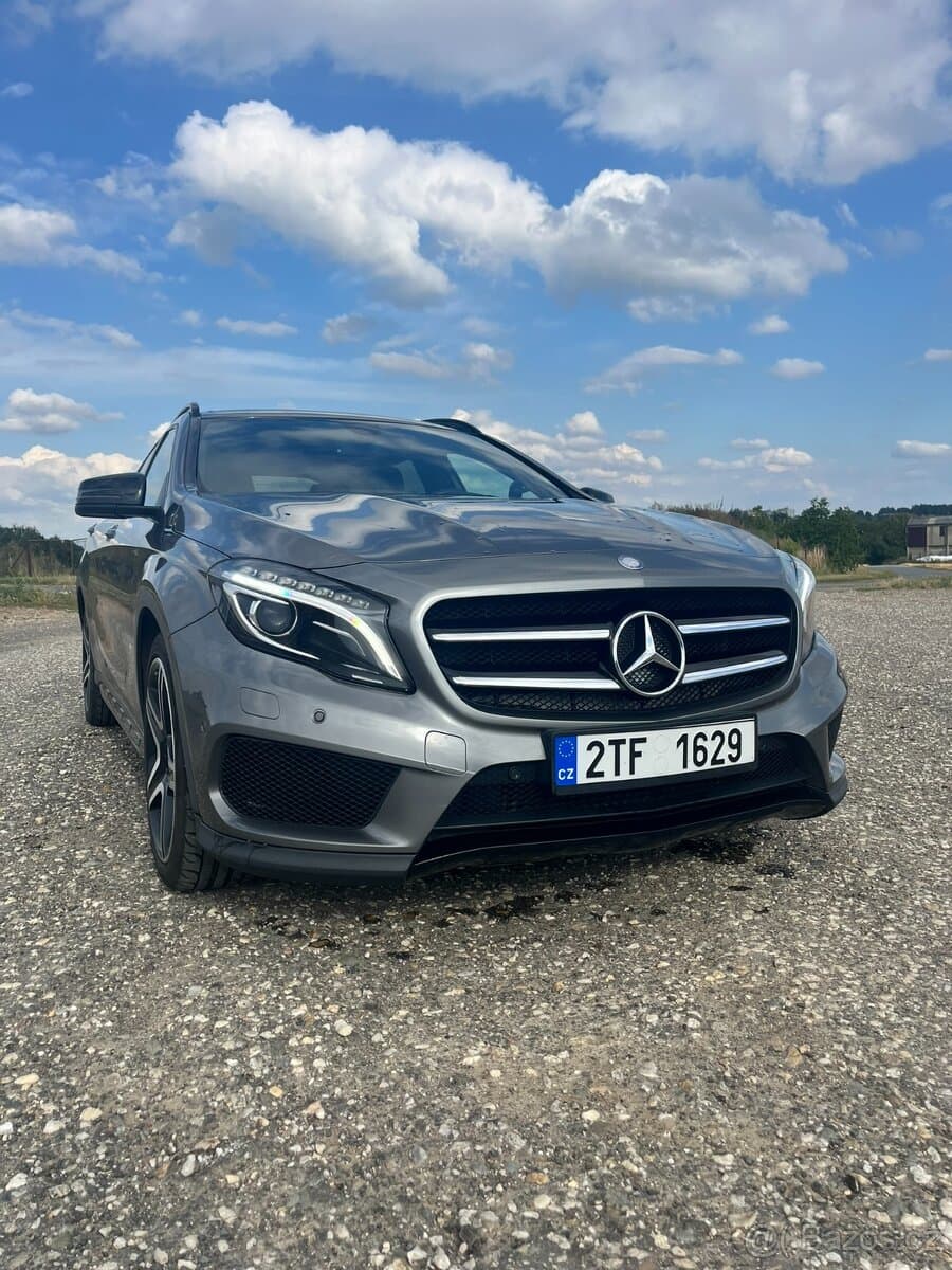 2016 Mercedes-Benz GLA - 5