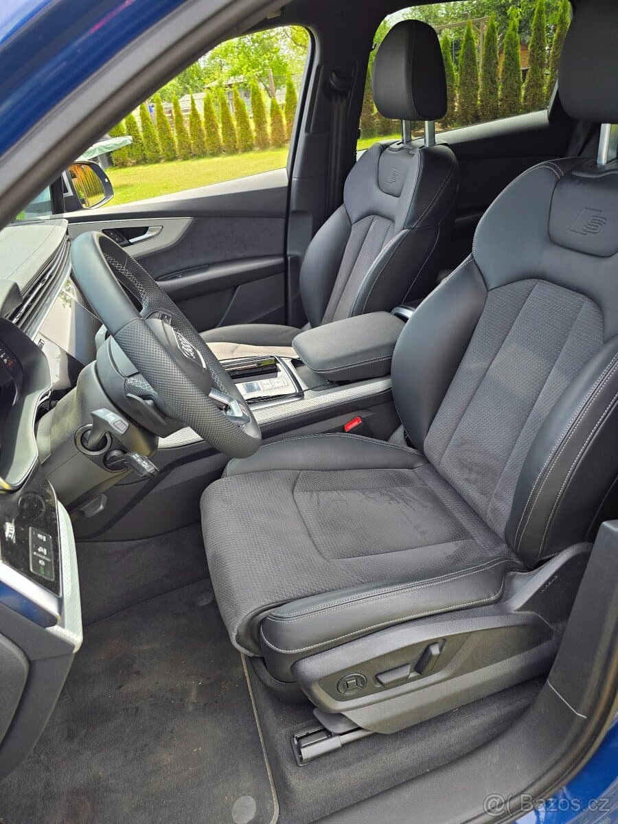 2025 Audi SQ7 - 5