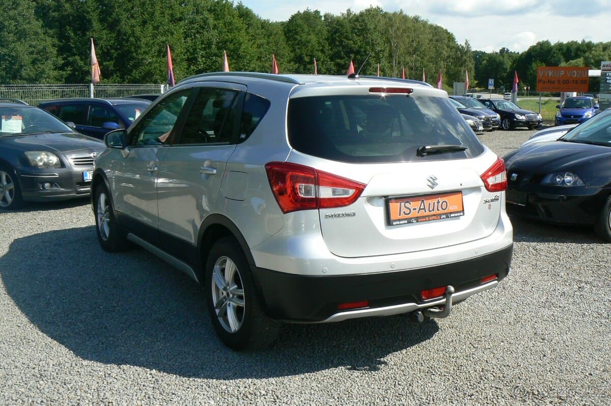 2019 Suzuki S-CROSS - 5