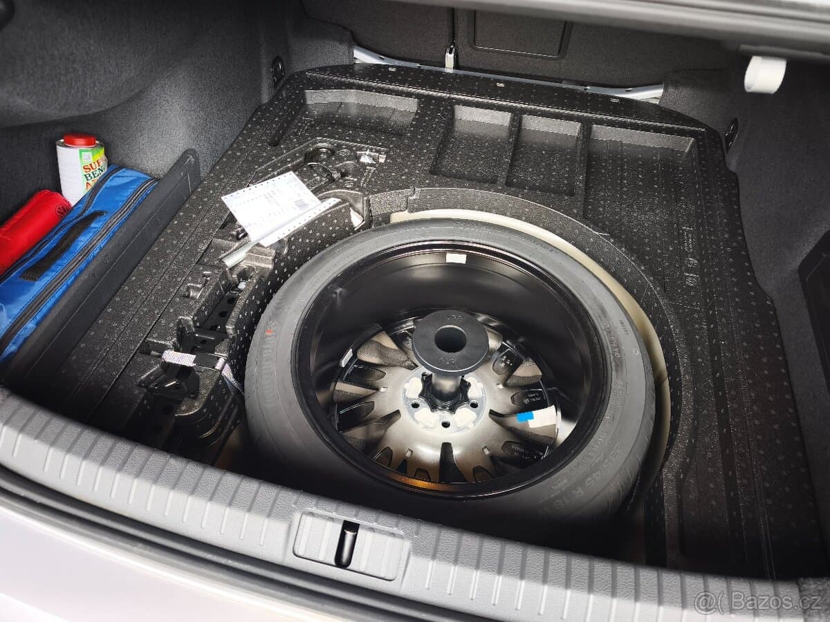 Volkswagen PASSAT - 5