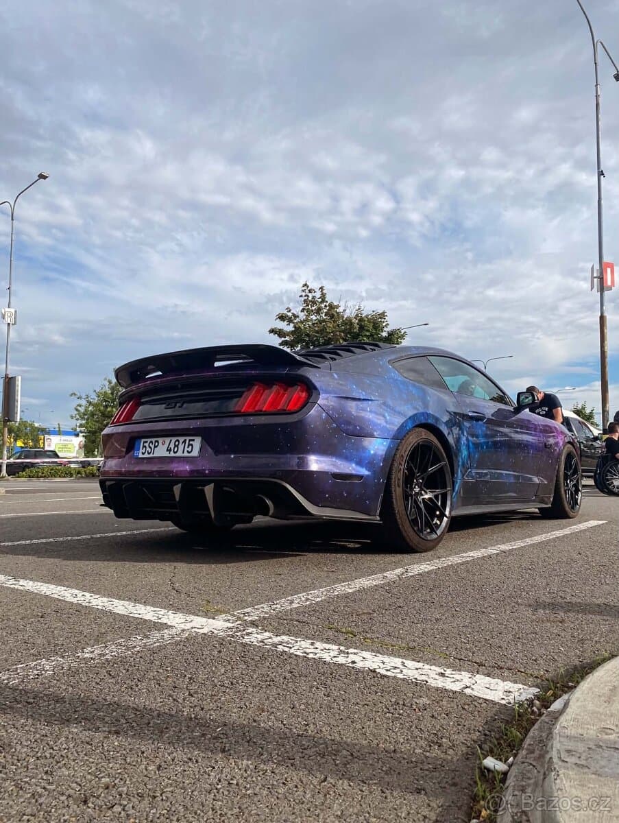 2016 Ford MUSTANG - 5