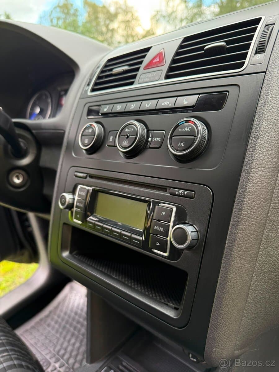 2011 Volkswagen TOURAN - 5
