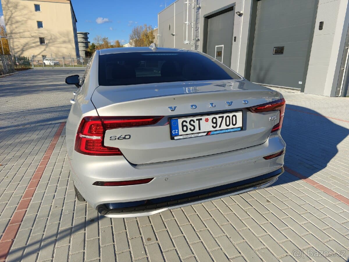 2024 Volvo S60 - 5