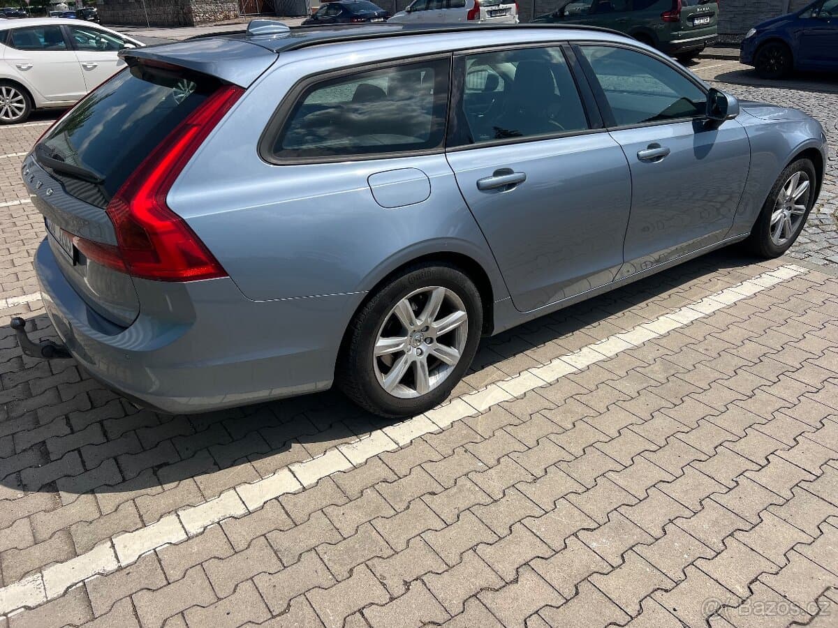 2017 Volvo V90 - 5