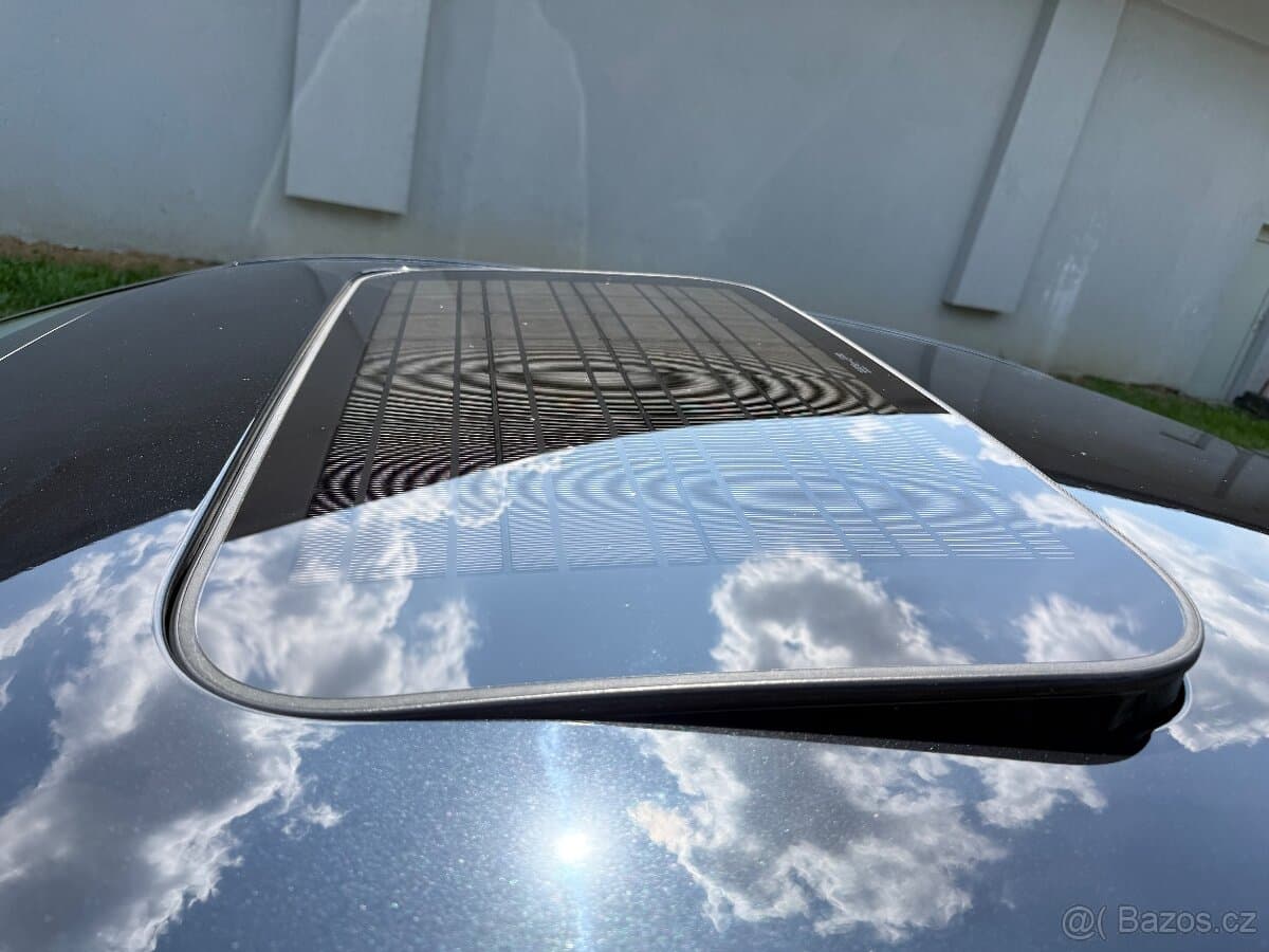 2010 Audi A8 - 5