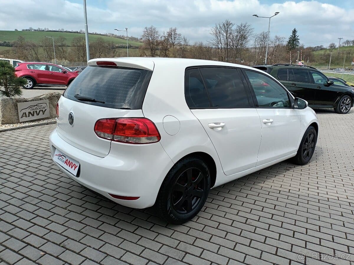 2011 Volkswagen GOLF - 5