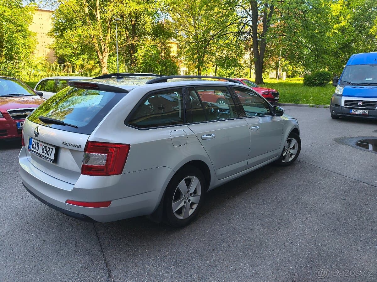 Škoda OCTAVIA - 5