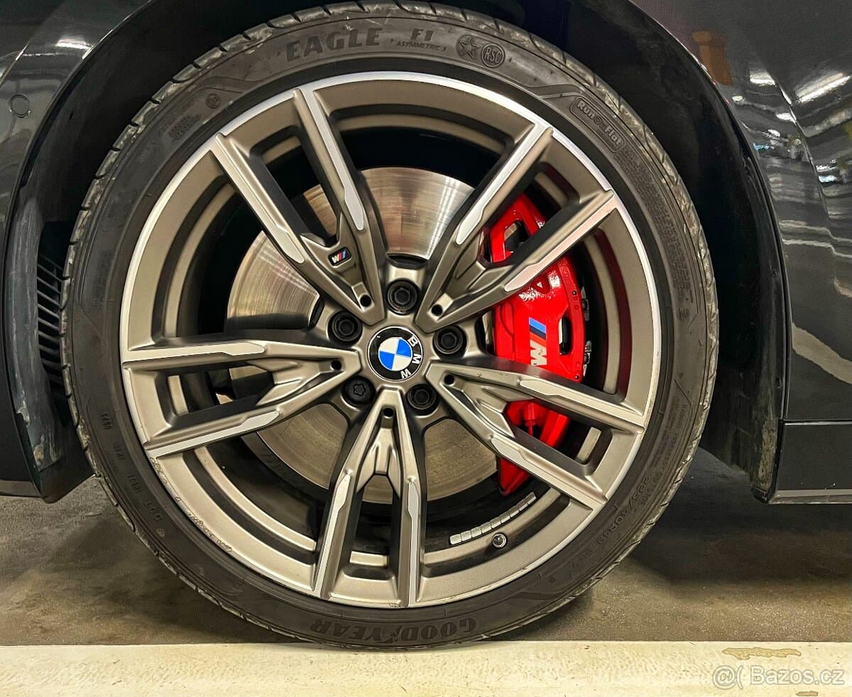 2021 BMW M4 - 5
