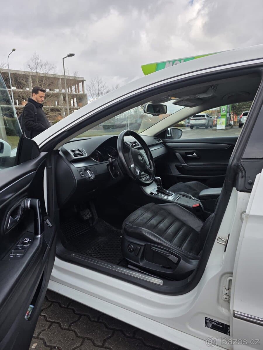 2015 Volkswagen PASSAT CC - 5