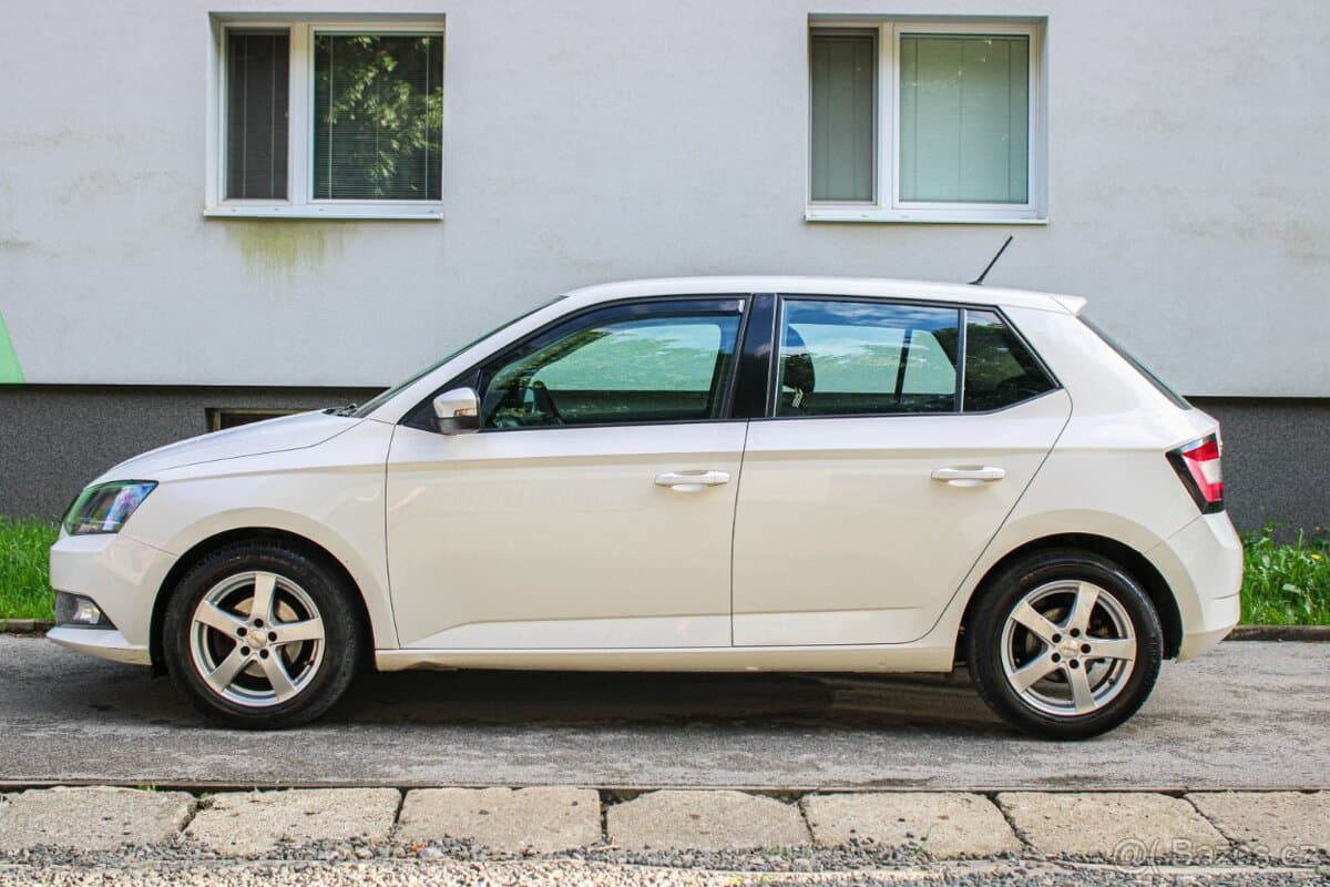 2015 Škoda FABIA - 5