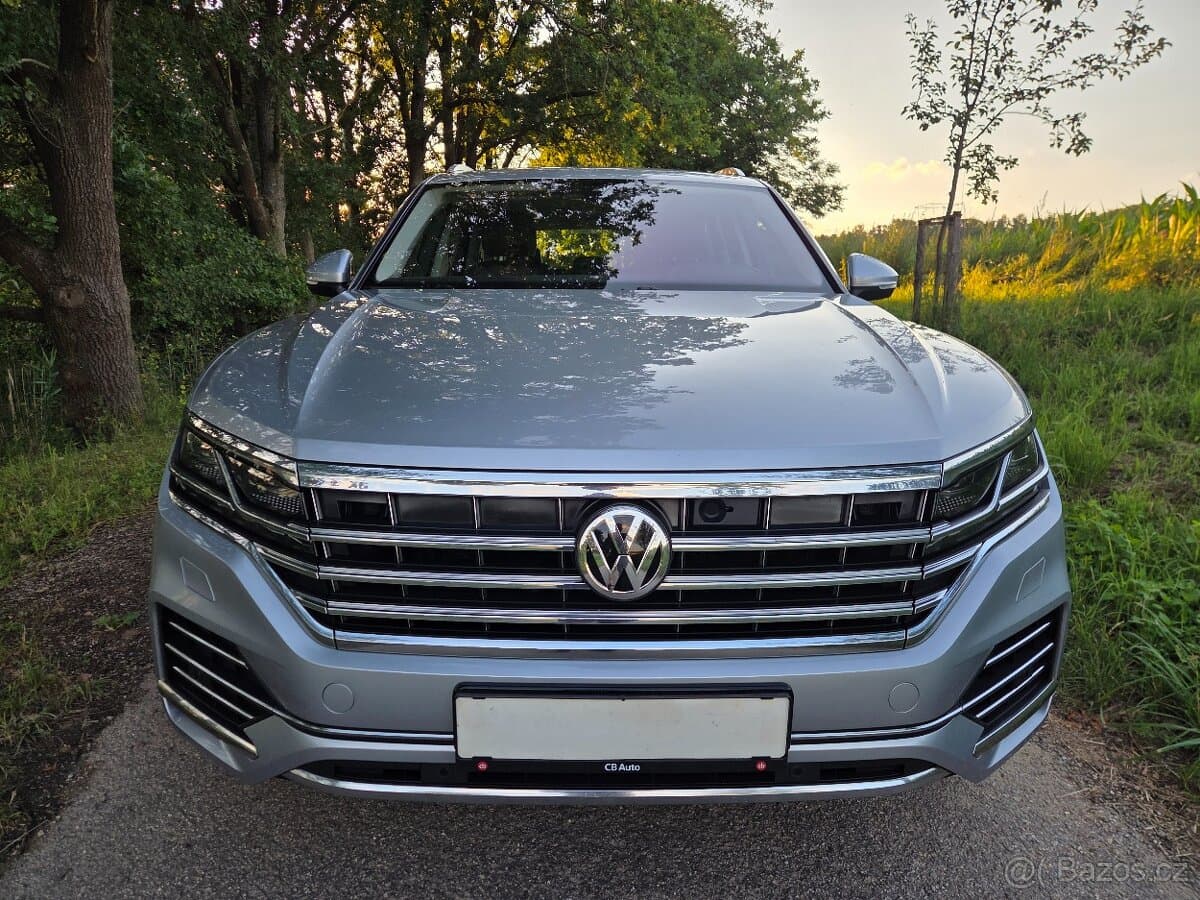 2018 Volkswagen TOUAREG - 5