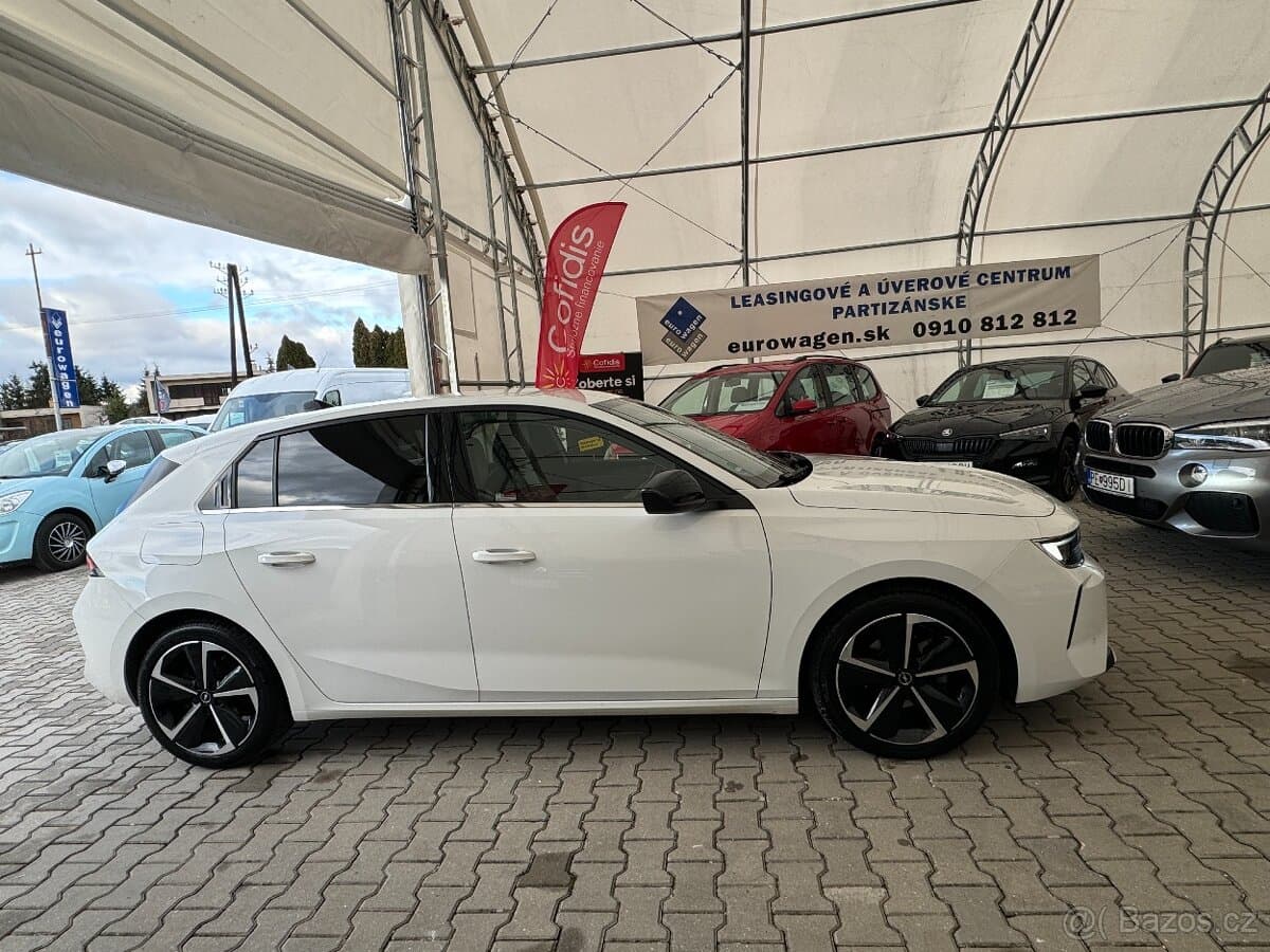 2022 Opel ASTRA - 5