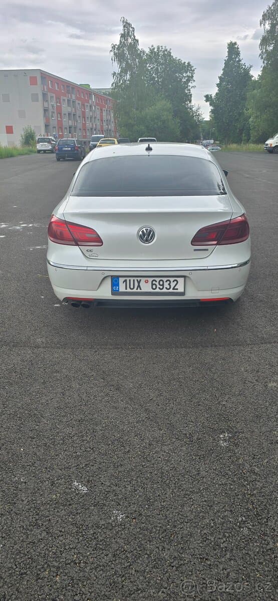 2014 Volkswagen PASSAT CC - 5
