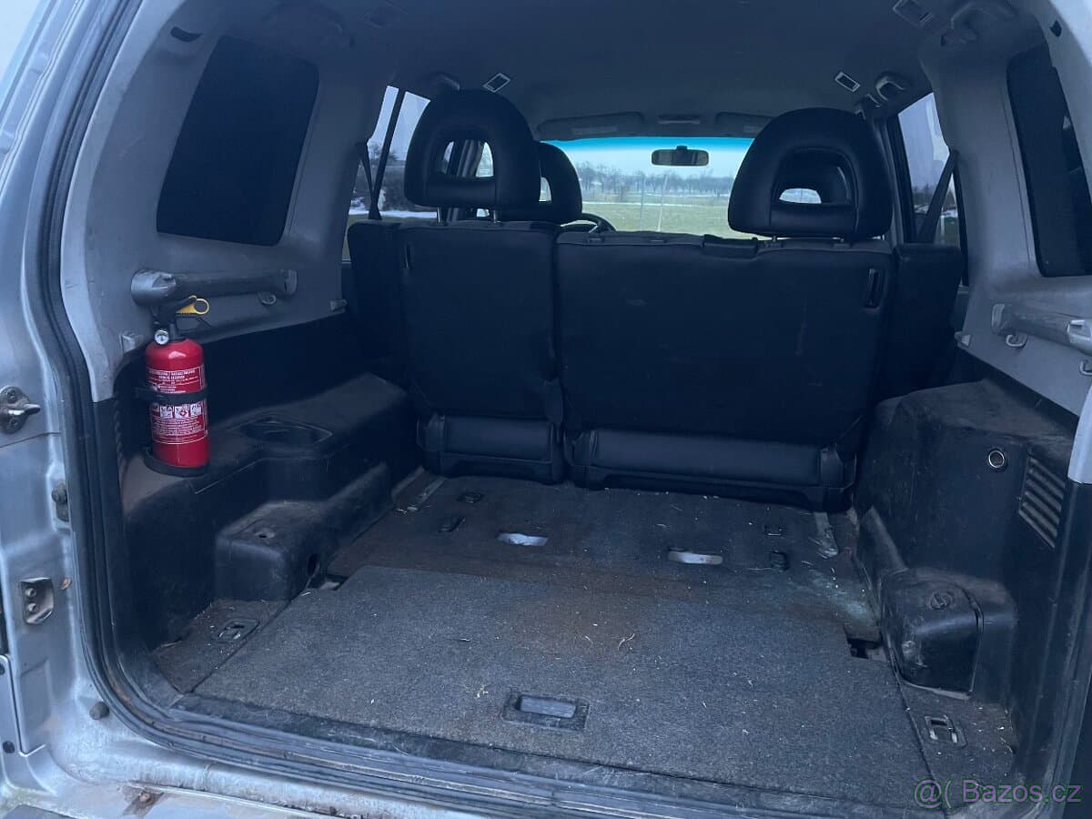 2006 Mitsubishi PAJERO - 5