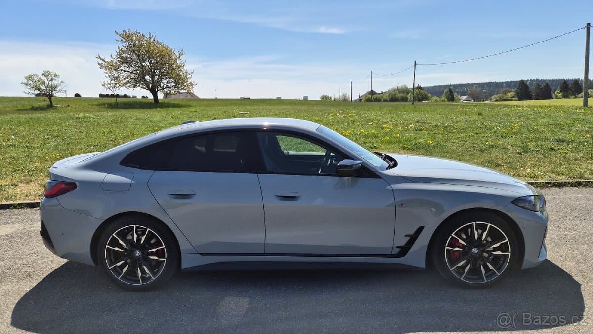 2021 BMW M4 - 5