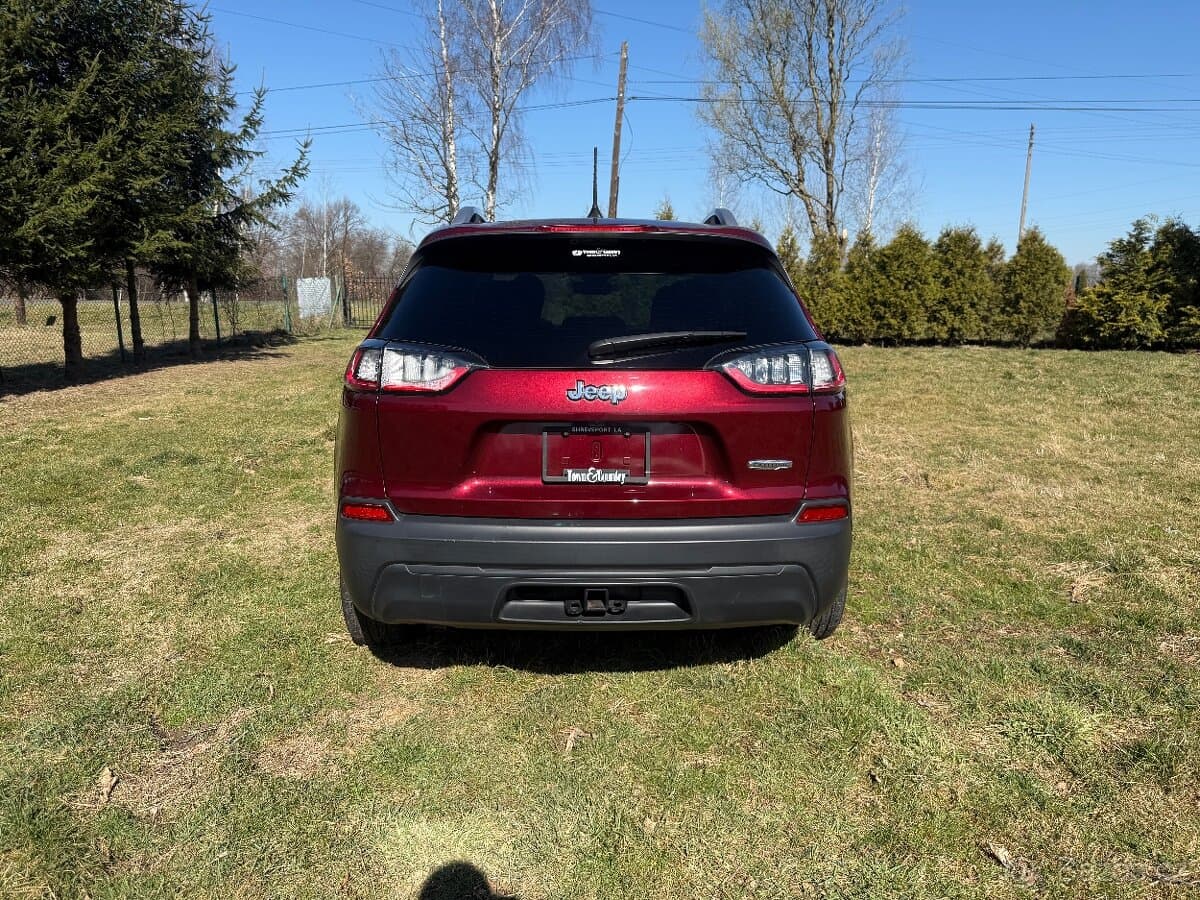 2021 Jeep CHEROKEE - 5