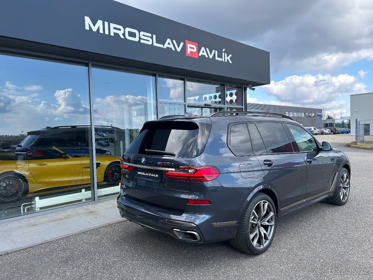 2020 BMW X7 - 5