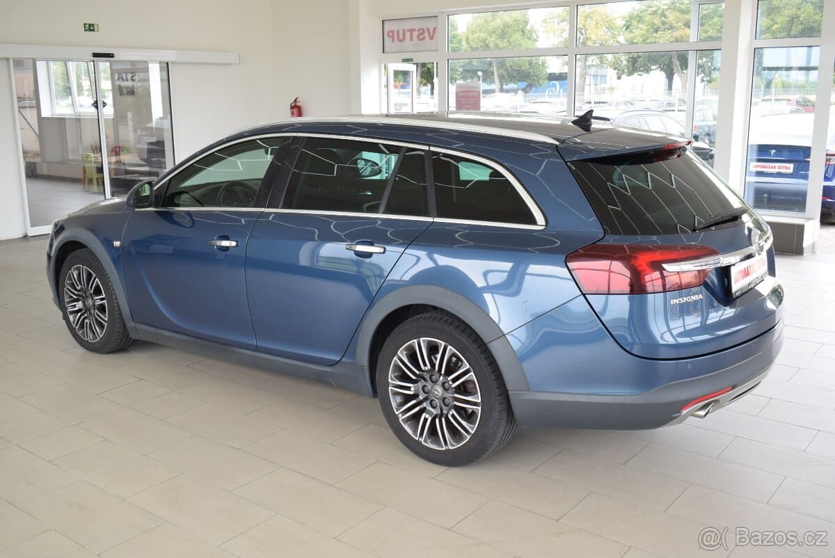 2015 Opel INSIGNIA - 5