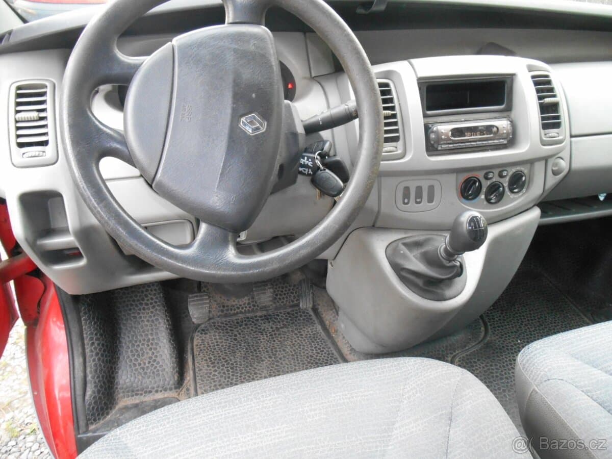 2008 Renault TRAFIC - 5