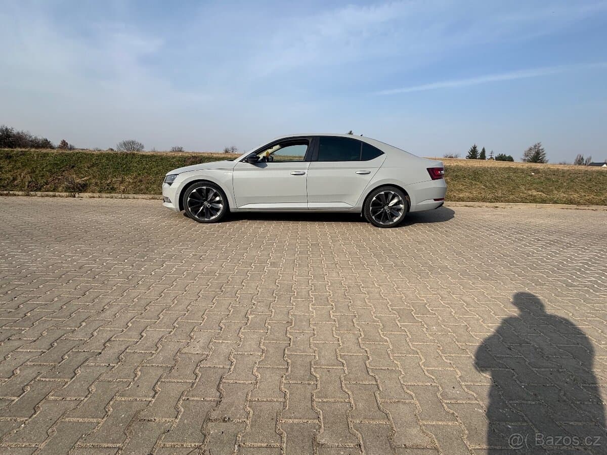 2017 Škoda SUPERB - 5