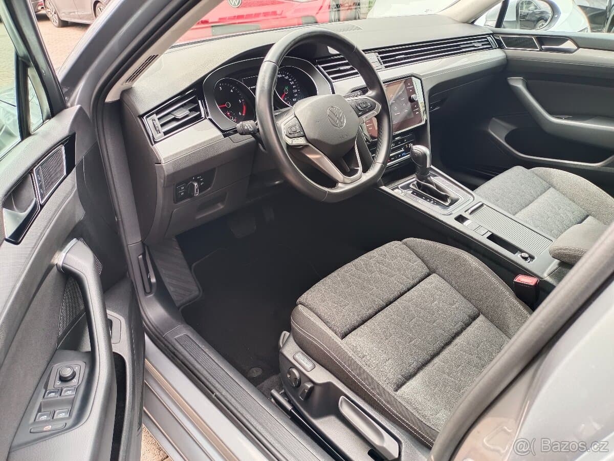 2023 Volkswagen PASSAT - 5