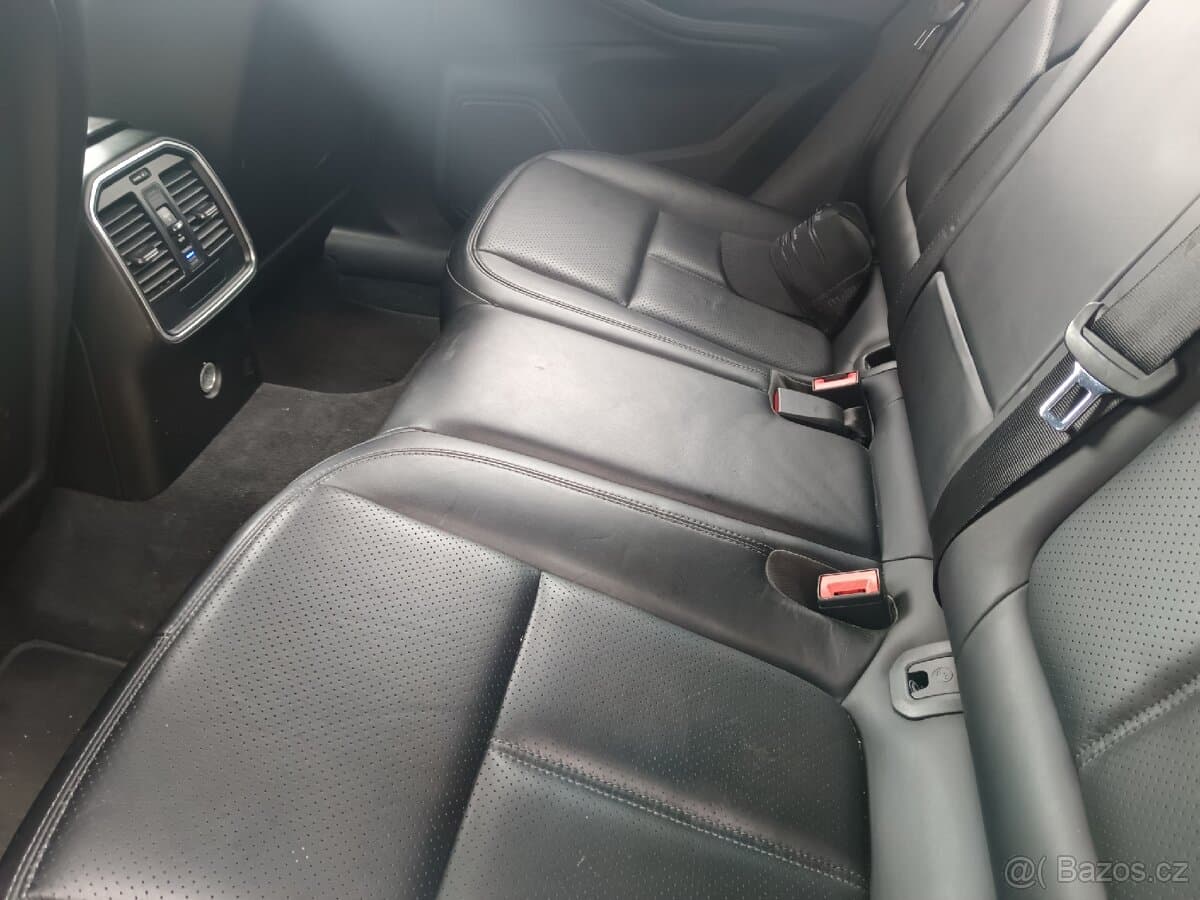 2016 Porsche MACAN - 5