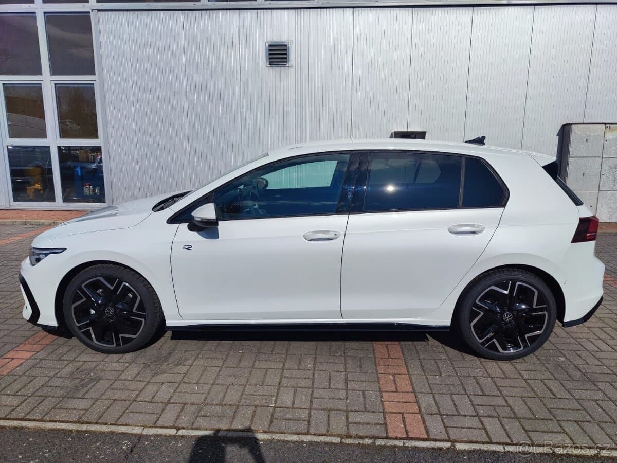 Volkswagen GOLF - 5