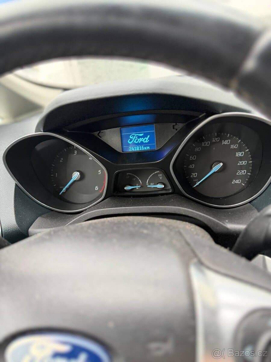 2011 Ford C-MAX - 5