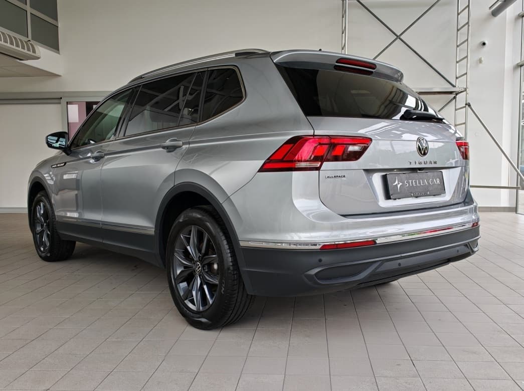 2022 Volkswagen TIGUAN - 5