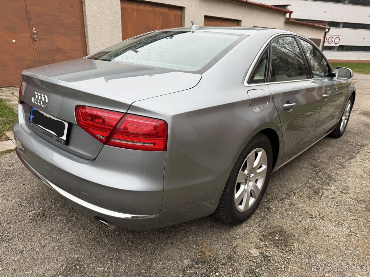 2013 Audi A8 - 5