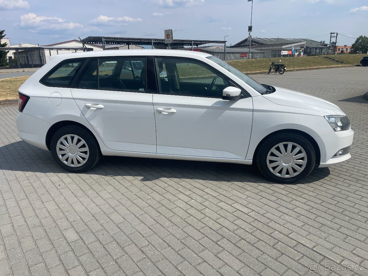 2015 Škoda FABIA - 5