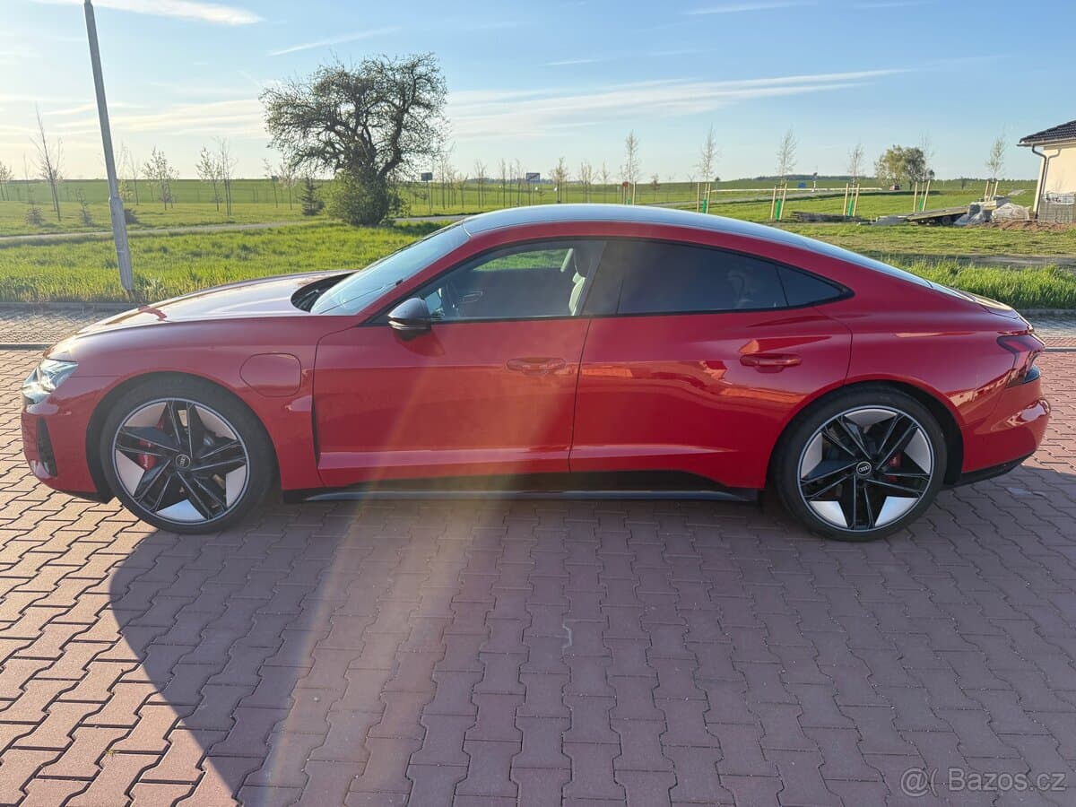 2022 Audi OSTATNÍ - 5